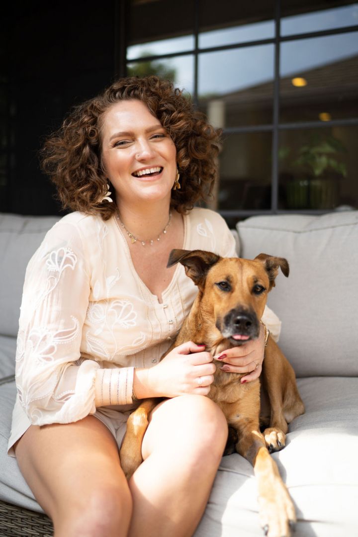 Kop ayollar it uslubini siqib chiqaradilar Bellucci porno video